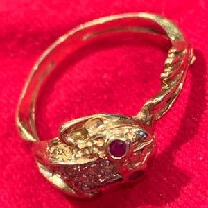 1 Karat Diamond, 2 Rubies, 14 Karat Gold Frog Ring